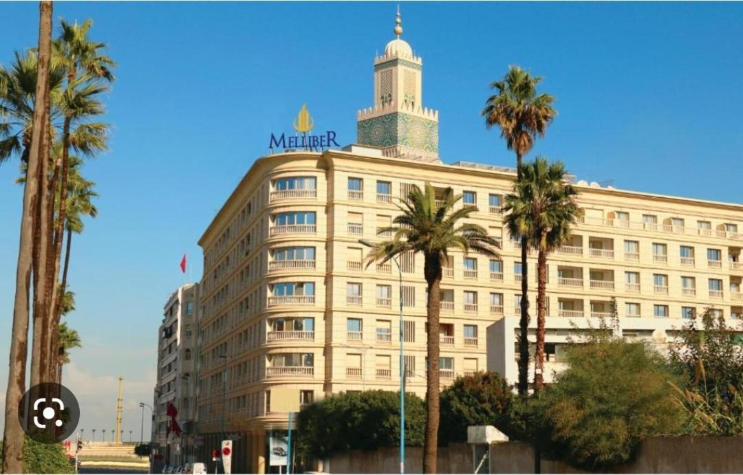 Grand De Luxe Vue *